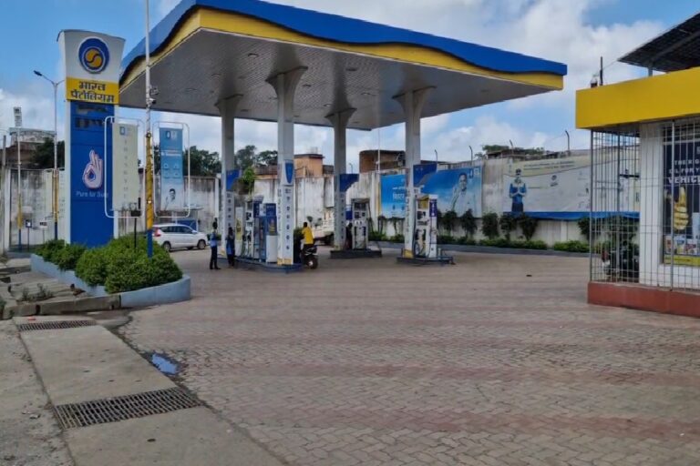petrol pump