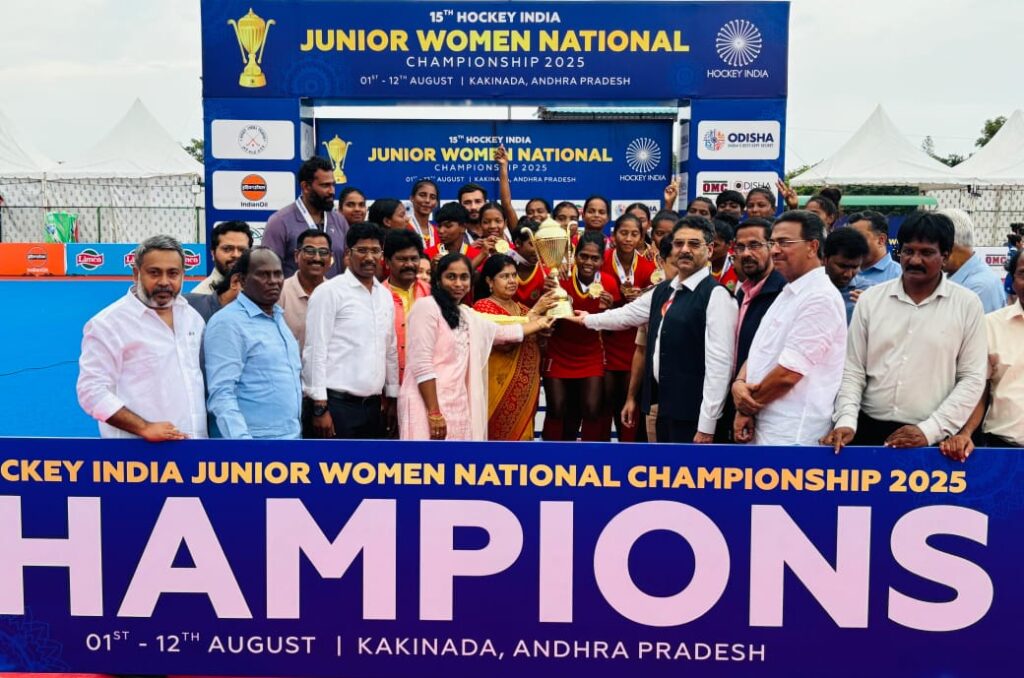 women hockey team