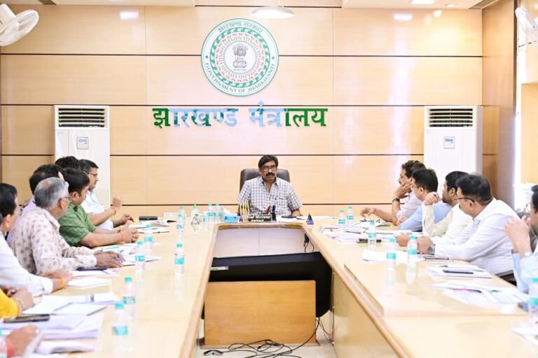 hemant_soren_meet