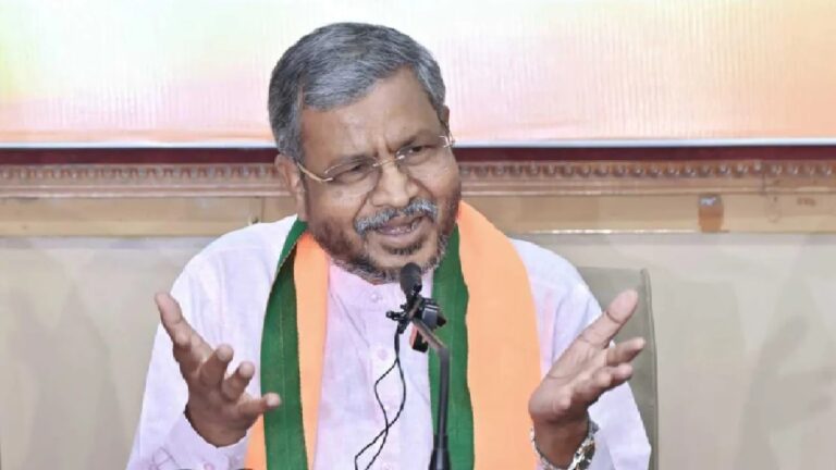 बाबूलाल मरांडी ने राहुल गांधी से पूछे सवाल, सरकार के समर्थन और कथित भ्रष्टाचार के आरोपों पर मांगा जवाब