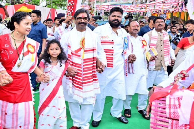 करम पर्व पर CM हेमंत सोरेन ने दी शुभकामनाएं, कहा- प्रकृति, संस्कृति और परंपरा से जुड़ाव हमारी पहचान