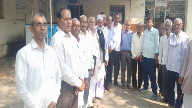 पलामू में सहायक अध्यापकों की बैठक, पेंशन, जनगणना मानदेय और EPF पर बनी रणनीति