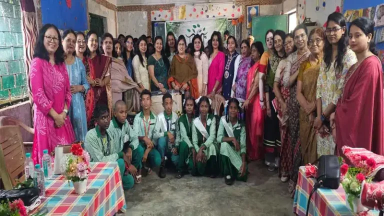 FOWA ने कलामाटी स्कूल को खेल सामग्री और पानी का पंप किया दान