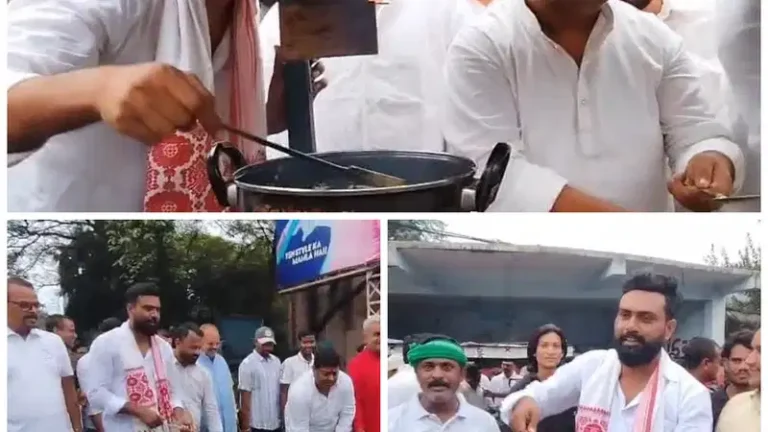 धनबाद में बेरोजगारी के खिलाफ युवा कांग्रेस का प्रदर्शन, डिग्री लेकर बकरी चराने और पकौड़े तलने का किया प्रतीकात्मक प्रदर्शन