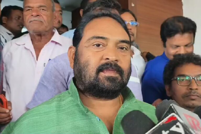 गिरिडीह उपचुनाव की तैयारी में जुटा झामुमो, विनोद पांडेय ने जीत का किया दावा