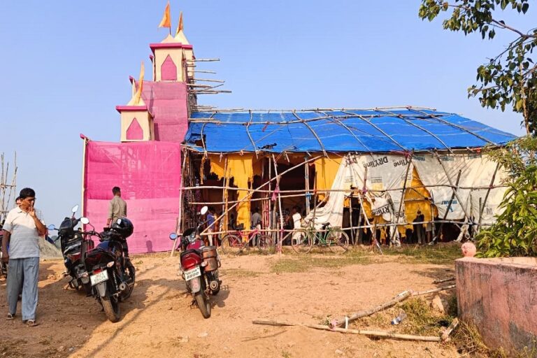 जामताड़ा के मिहिजाम में पहली बार सजे दुर्गा पूजा पंडाल में आगजनी, इलाके में आक्रोश