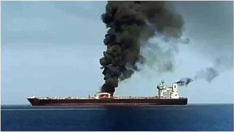 Hormuz Strait Attack: दो जहाजों पर हमले की भारत ने की निंदा, 9 भारतीय नाविक बचाए गए, दो लापता