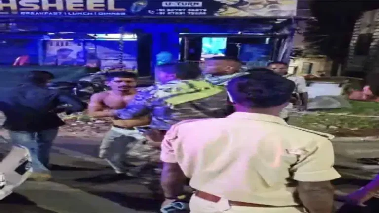 जमशेदपुर में होटल स्टाफ और युवकों के बीच मारपीट, एक युवक हिरासत में